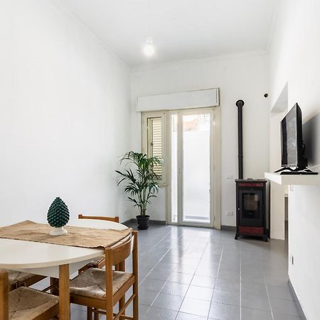 아볼라 Peonia Charming House 빌라 외부 사진